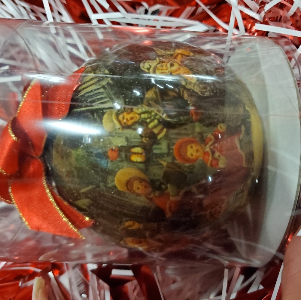 1988 Christmas vintage Ornament